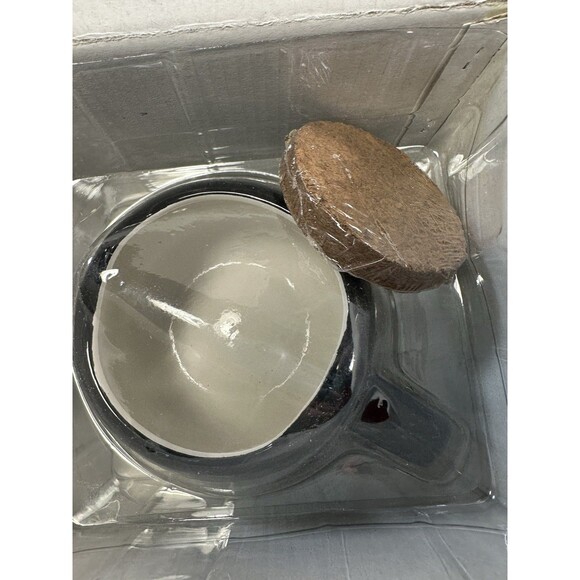 The Cat Ladies Organic Pet Cat Grass Growing Kit with Black Cat Mug Planter - Picture 6 of 9